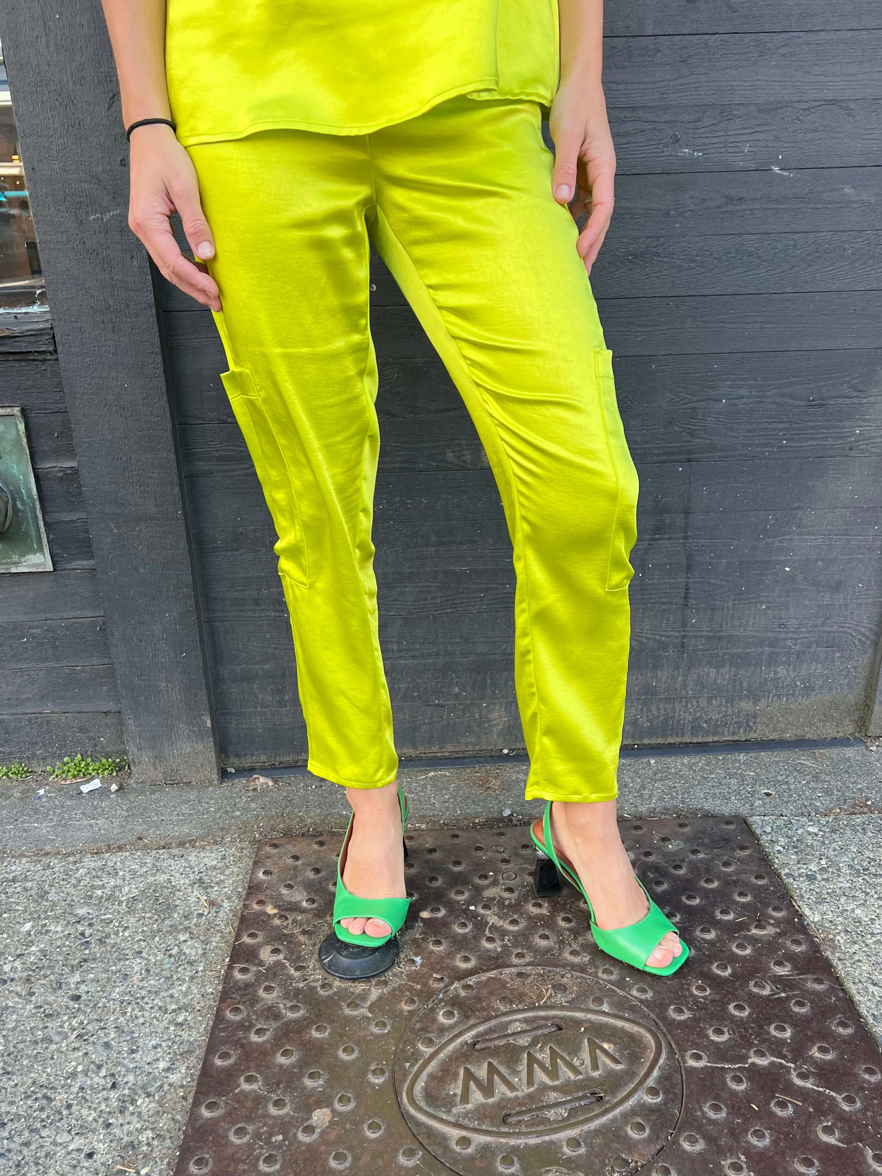 AP3044 Chartreuse Satin Pant