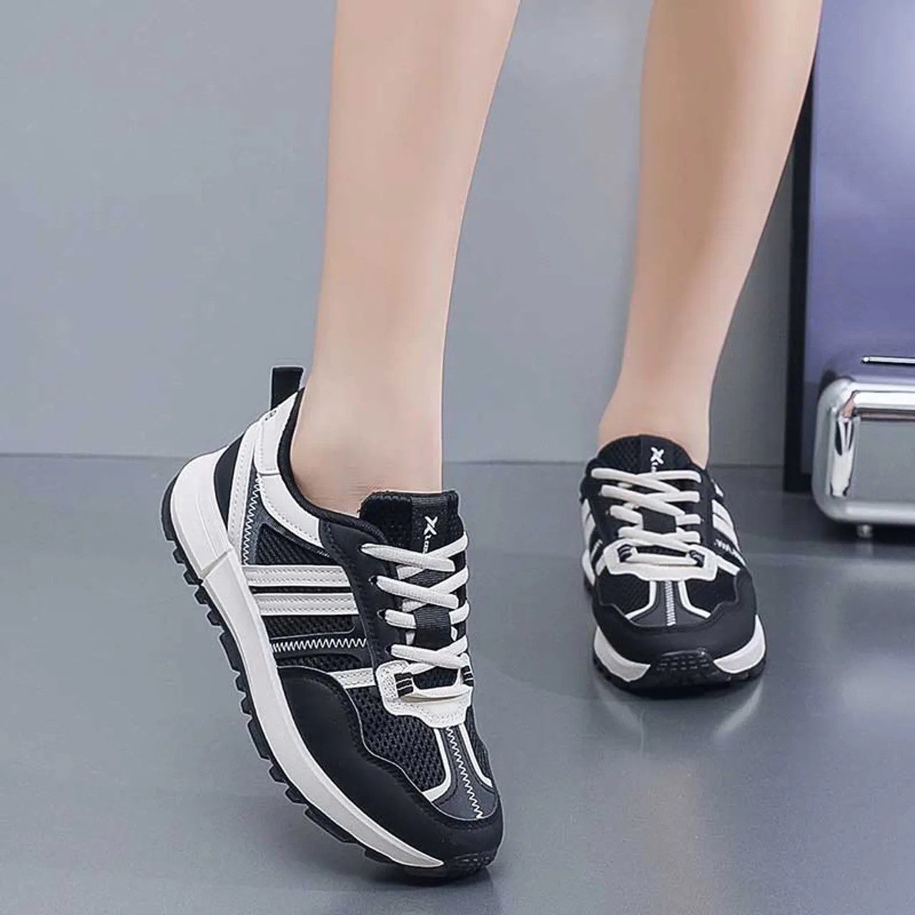 Black stripe wave accents casual shoe sneaker