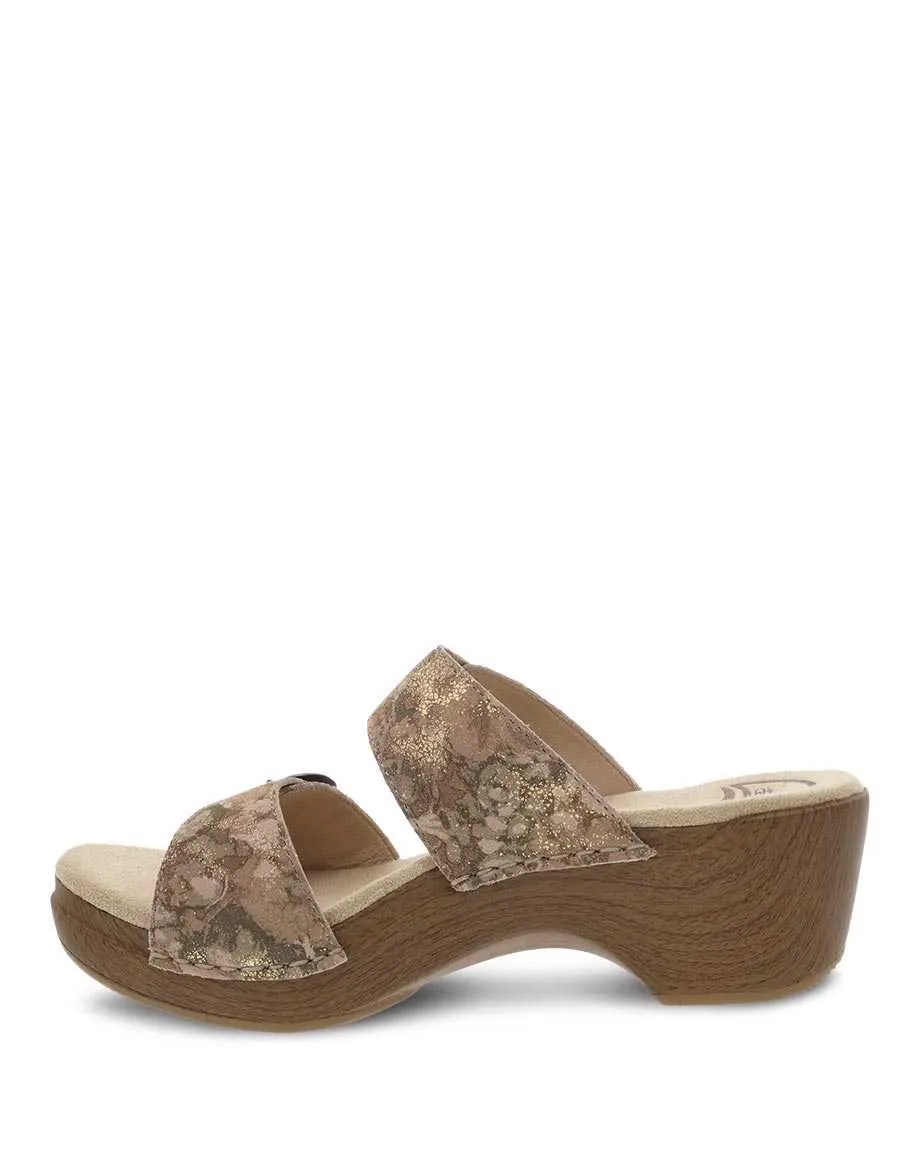 Dansko Womens Sophie Sandal-  Taupe Metallic