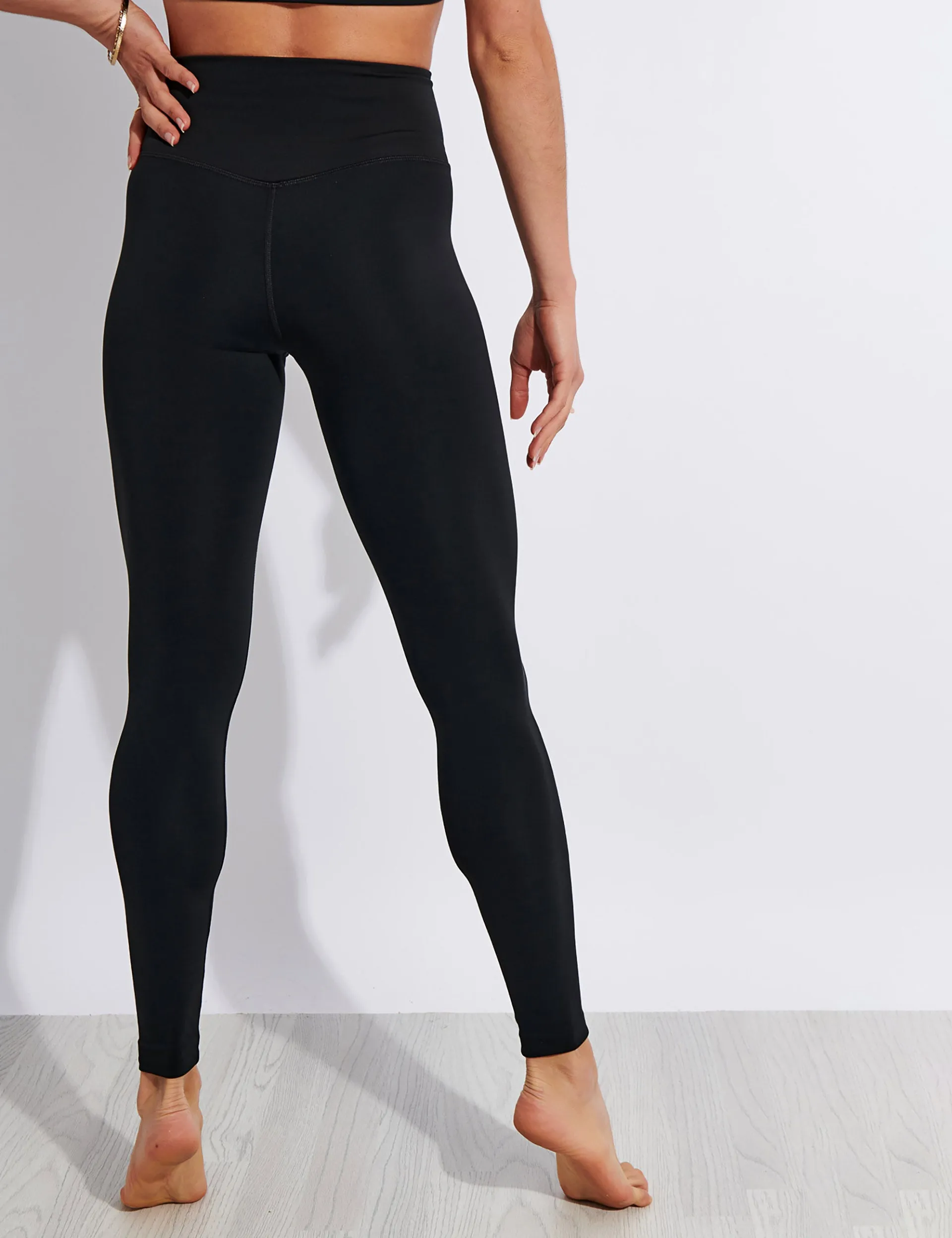 FLOAT High Waisted Legging - Black