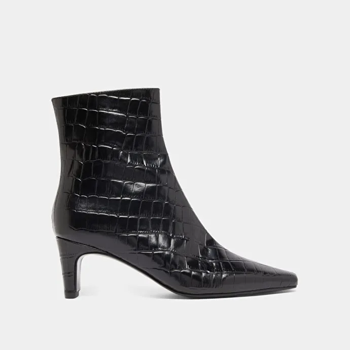 Pointed-toe ankle boots in black reptile leather