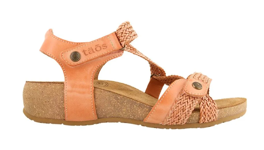 Taos Womens Trulie Sandal- Cantaloupe