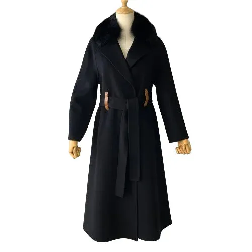 Women's cashmere coat with natural fox fur collar